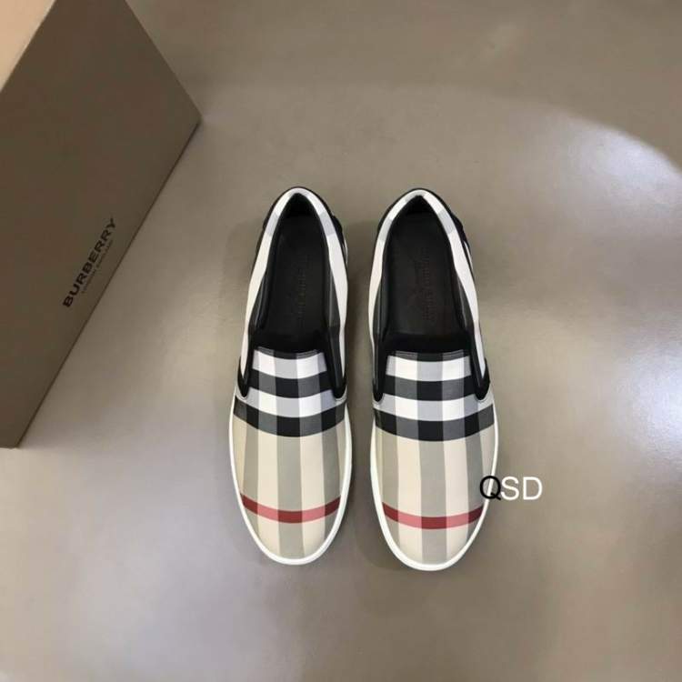 Picture of Burberry Shoes _SKUBurberrysz38-44HH04021856